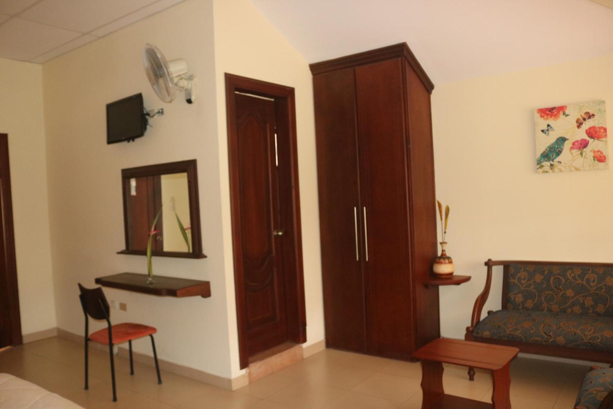 Hostal La Molienda Puyo Kültér fotó