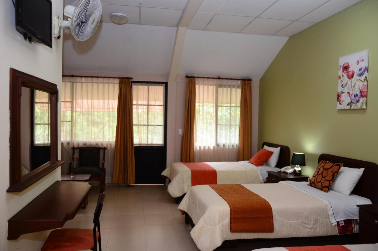 Hostal La Molienda Puyo Kültér fotó